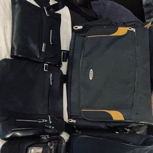 AUTHENTIC TUMI MESSENGER BAGS‼️